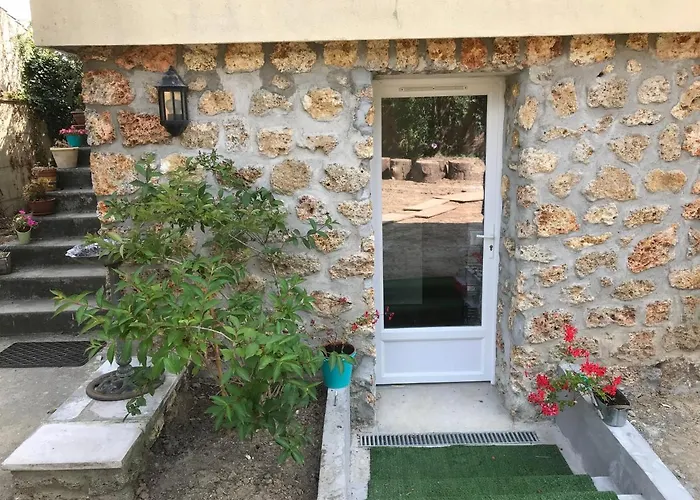 De L'etang Du Perray Semesterbostad *